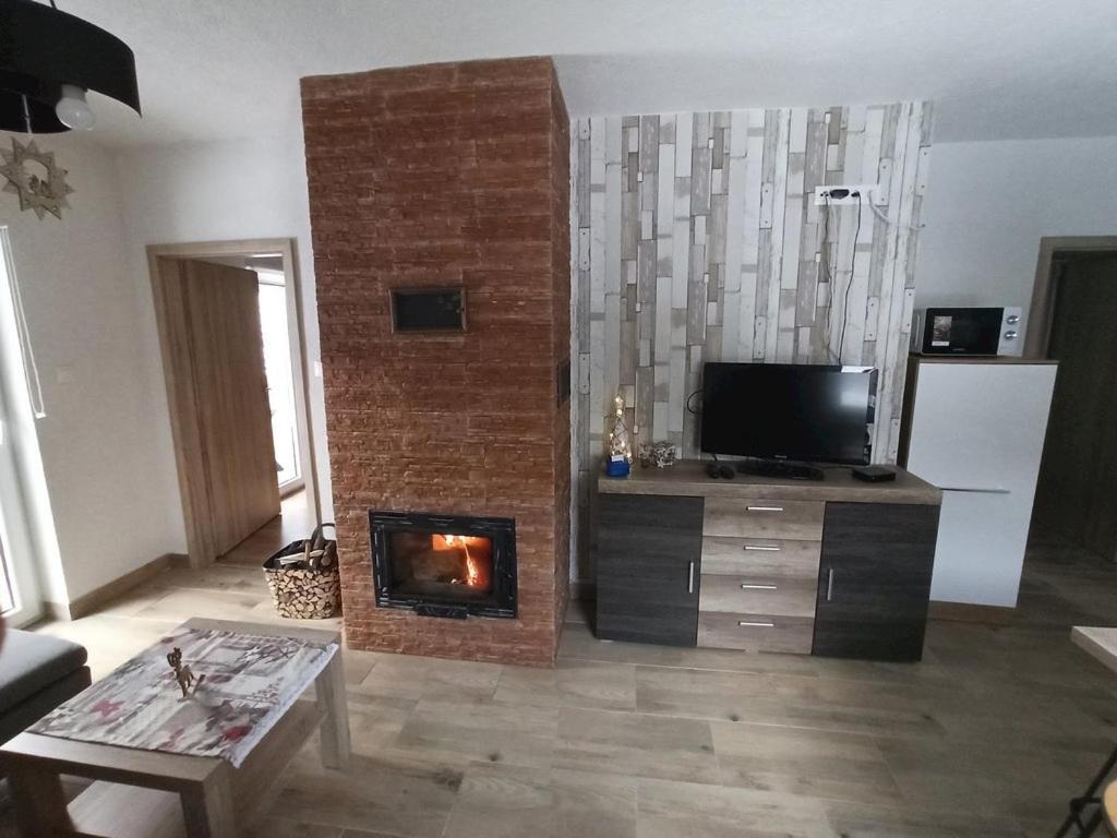 Chata Dalma Jezersko Esterno foto